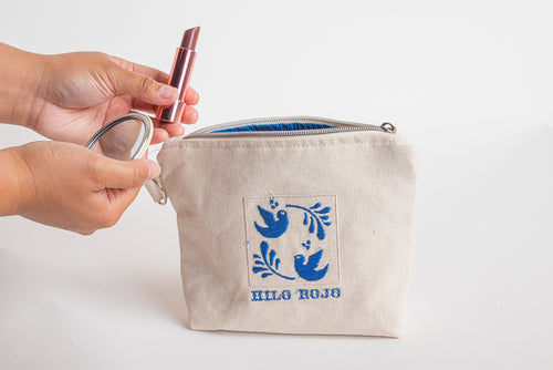 Hilo Rojo Makeup Bag