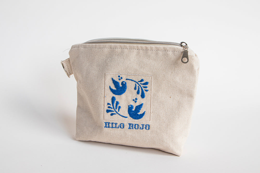 Hilo Rojo Makeup Bag